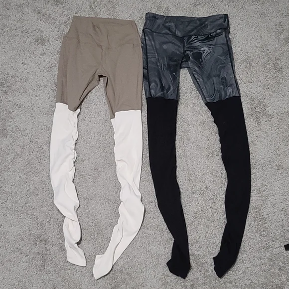 Lot 2 Alo Yoga Goddess Leggings Camel/Ivory and Marble/Black Medium - Picture 2 of 11